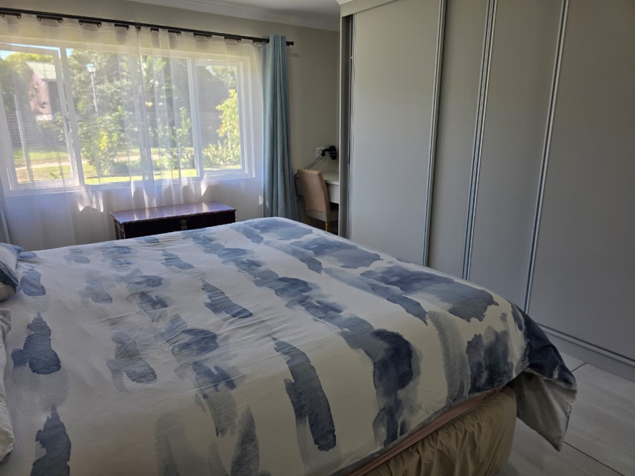 2 Bedroom Property for Sale in The Island Western Cape